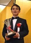 冷静に打てた 　精進したい　〜〜第35期　坂井秀至新碁聖の就位式