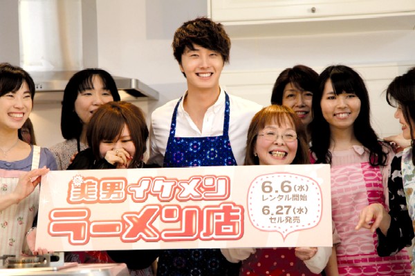 「美男<イケメン>ラーメン店」チョン・イル、ファンにこだわりのラーメンを振る舞った！